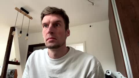 Snapshot of basst23 chatting on January 16, 11:04 am basst23 online show from January 16, 11:04 am