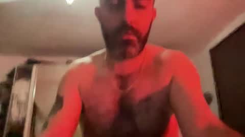 Snapshot of basstard_one chatting on October 31, 2:35 am basstard_one online show from October 31, 2:35 am