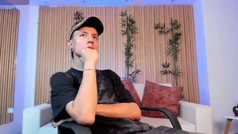 Basthiian online show from December 16, 7:10 pm