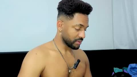 john online show from November 13, 5:12 am