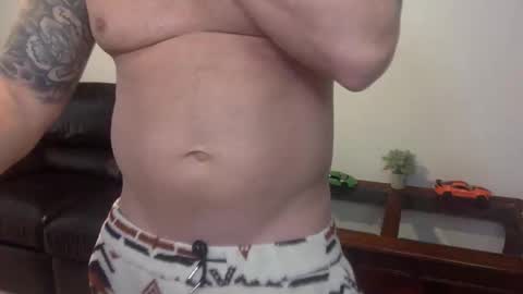 bdubtn online show from December 19, 1:19 pm