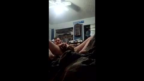 beaatoffbob online show from April 17, 12:35 am