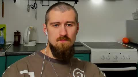 Zeus online show from February 2, 1:15 am