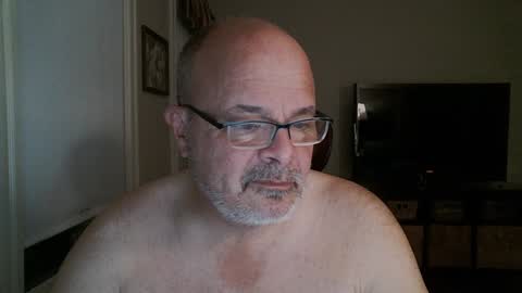 Bears Papa Papi online show from December 28, 9:09 am
