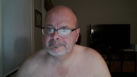 Bears Papa Papi online show from December 24, 9:39 am