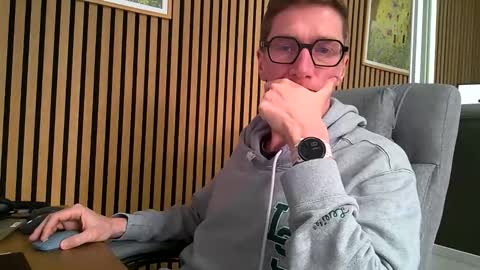 SexFriendFrance online show from March 6, 9:17 am