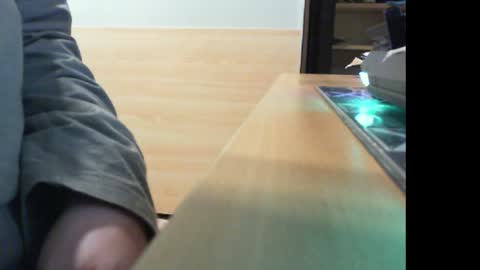 belgianfatcock online show from December 22, 5:45 am