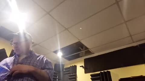 Bendavewill online show from February 13, 9:58 am