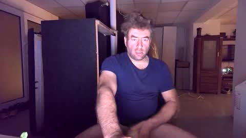Robert  1984 online show from October 19, 11:19 pm