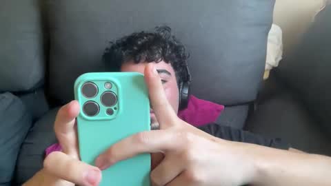 benito864 online show from October 22, 3:59 pm