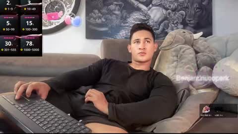 benjamincooperk online show from November 26, 6:55 pm