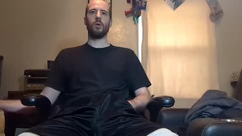 Snapshot of benjammin11311 chatting on February 6, 3:09 pm Benjammin online show from February 6, 3:09 pm