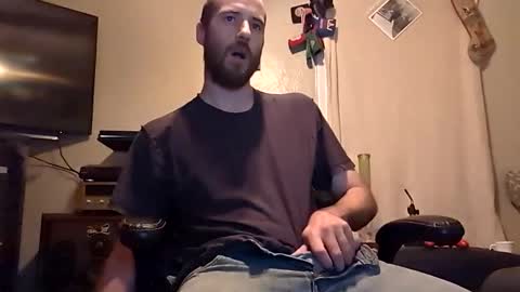 Snapshot of benjammin11311 chatting on December 20, 11:16 pm Benjammin online show from December 20, 11:16 pm