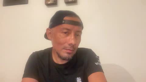 benmoncada630 online show from April 28, 5:01 am