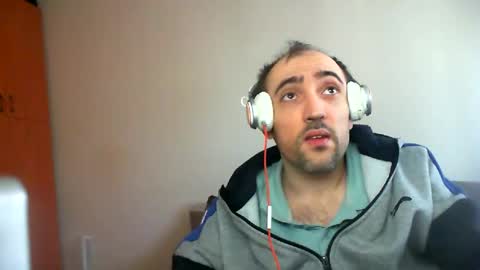 bentish online show from January 27, 8:18 am