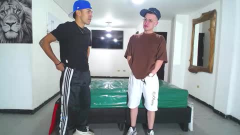 benz boys online show from November 7, 12:08 pm