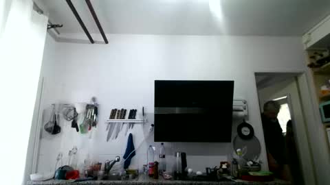 Martin online show from February 14, 9:15 am