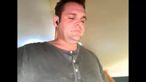 Snapshot of bernie__sanders chatting on October 1, 7:40 pm Bernie online show from October 1, 7:40 pm