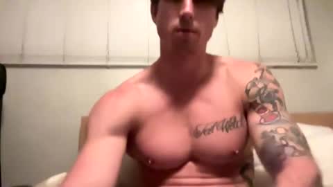 Snapshot of bestcoast35 chatting on February 21, 8:28 am Bestcoast3579 online show from February 21, 8:28 am