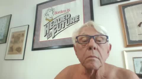 bestshot1951 online show from October 30, 6:53 pm