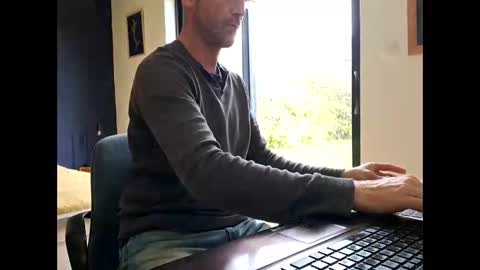 My name is David and if you like public exhibitions you wont be disappointed with me LoL - My favorite vibes is 44  online show from March 25, 9:35 am