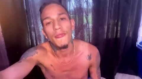 Snapshot of big_latin666 chatting on January 8, 6:52 pm Stiven Leon online show from January 8, 6:52 pm