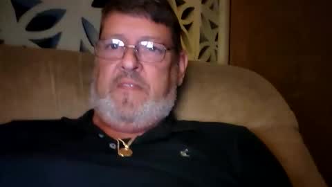 Snapshot of bigal9816192 chatting on October 24, 2:24 am bigal9816192 online show from October 24, 2:24 am
