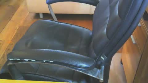 bigbals1234 online show from November 9, 9:13 am