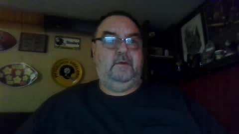 bigbear1971 online show from December 3, 12:38 pm