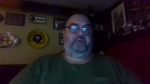 bigbear1971 online show from December 31, 6:13 pm