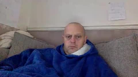 bigbumlover2377 online show from February 6, 12:02 pm