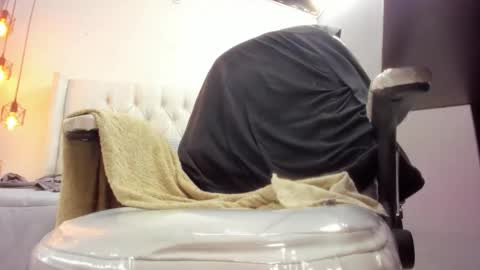 bigcock_hair online show from October 26, 8:00 pm