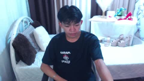 bigcock_kerbzz online show from April 9, 7:36 am