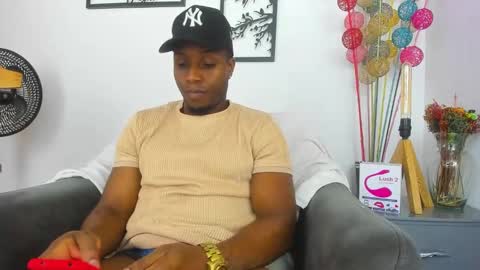 sexy muscle online show from March 10, 3:56 am