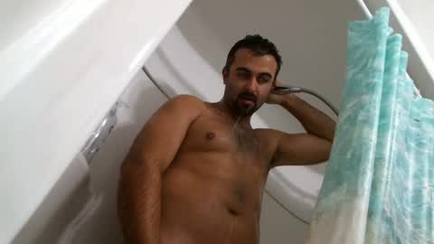 Snapshot of bigcumcanada chatting on January 31, 11:13 pm bg online show from January 31, 11:13 pm