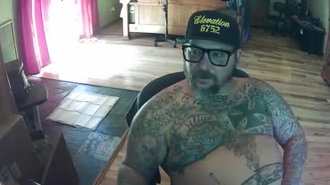 Snapshot of biggdaddy4206913 chatting on October 23, 7:39 pm biggdaddy4206913 online show from October 23, 7:39 pm