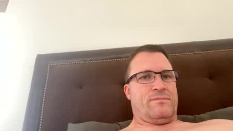 bigger22332233 online show from December 11, 6:48 pm