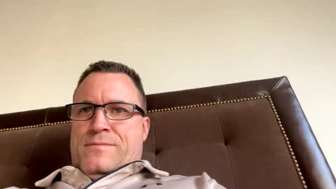 bigger22332233 online show from February 6, 8:50 pm