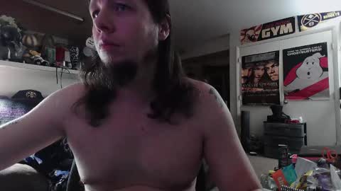 biggerisbetter21 online show from September 10, 11:53 am