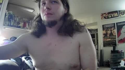 biggerisbetter21 online show from February 23, 2:11 pm