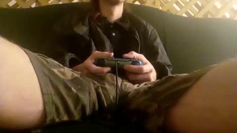 biggestboiiii online show from April 26, 6:55 am