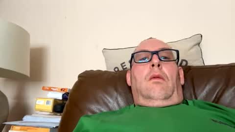 biggloves4bighands online show from October 16, 10:45 am