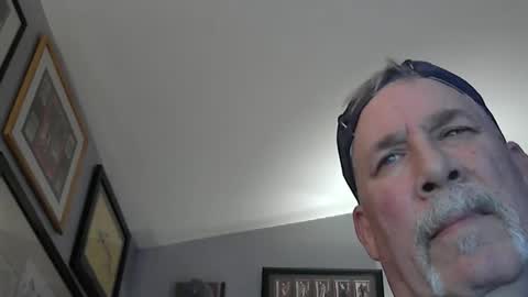 bigh1964 online show from December 19, 7:38 am