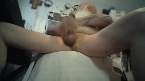 bigjeff01 online show from November 14, 2:51 pm