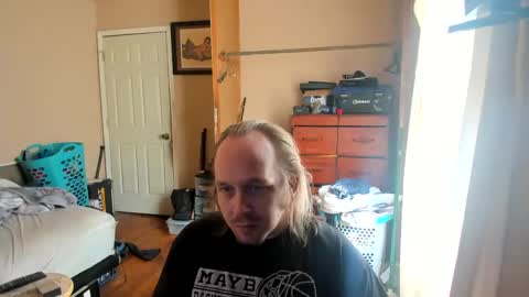 bigmike20129020 online show from February 16, 9:05 pm