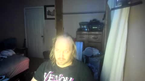 bigmike20129020 online show from January 19, 5:26 am