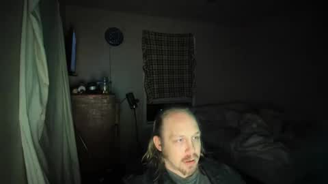 bigmike20129020 online show from March 10, 5:11 am