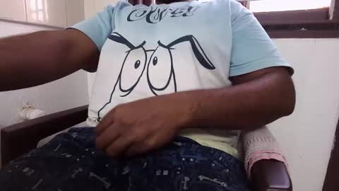 bignaturaldesi online show from December 14, 12:23 pm