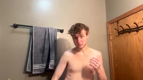 bigskinnyboyshh online show from January 18, 9:45 pm