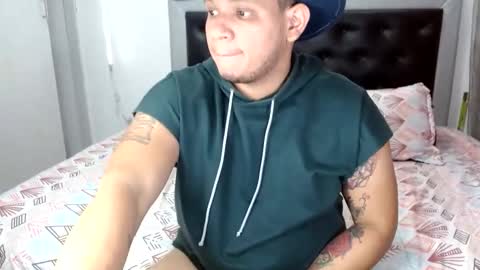 MANUEL online show from October 11, 7:45 am